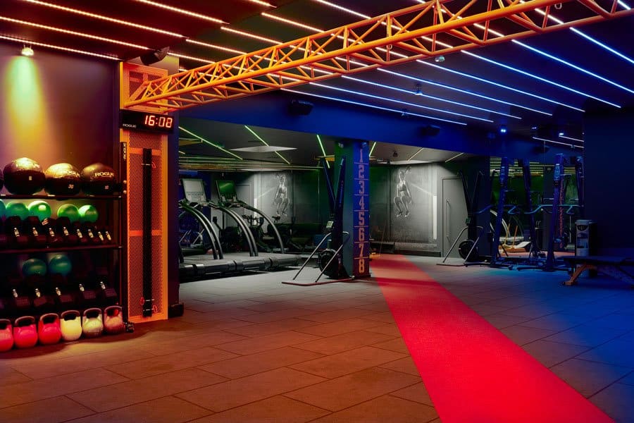 Fitclub digital Instyle LED full colour control